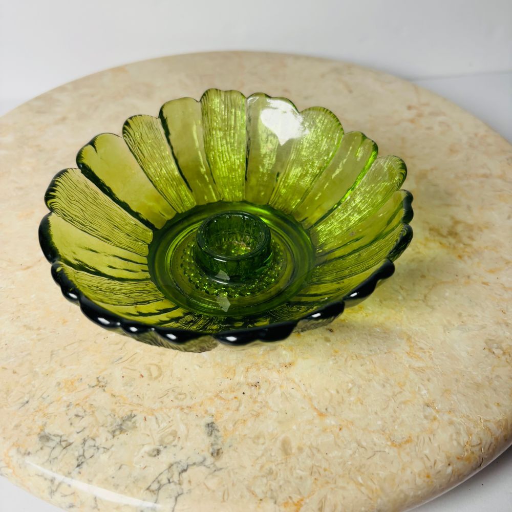 Vintage Anchor Hocking Green Glass Taper‎ Candle Holder Sunflower